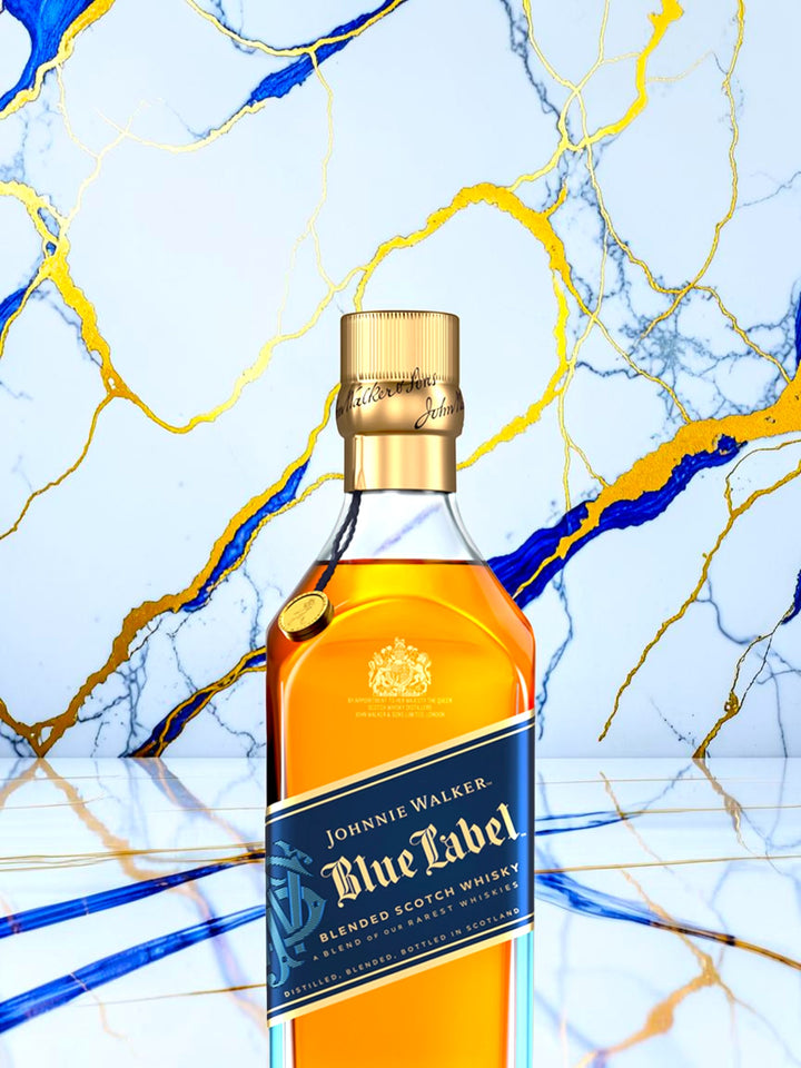 Johnnie Walker Blue Label Blended Scotch Whisky — Diageo Flagship Premium Blend, 40% ABV