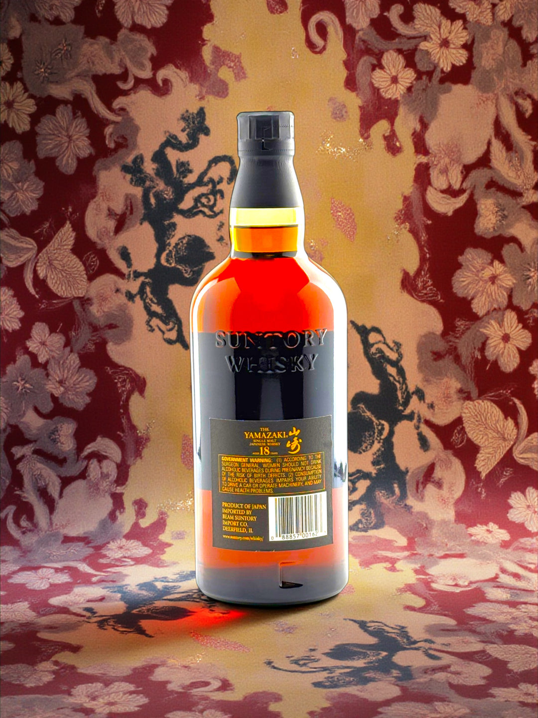 Back Label
Yamazaki 18 back label showing 18 year age statement and Suntory production information.